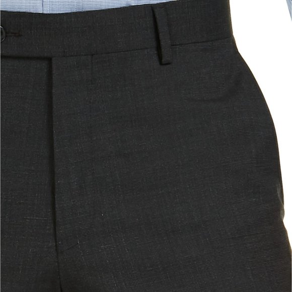 Tommy Hilfiger's THFlex suit - Picture 8 of 9